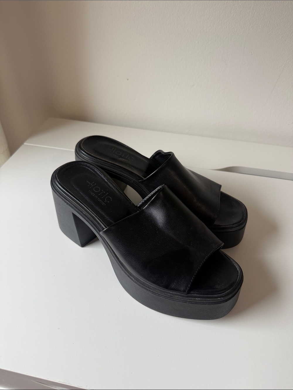 Women's Black Platform Block Heel Mule
